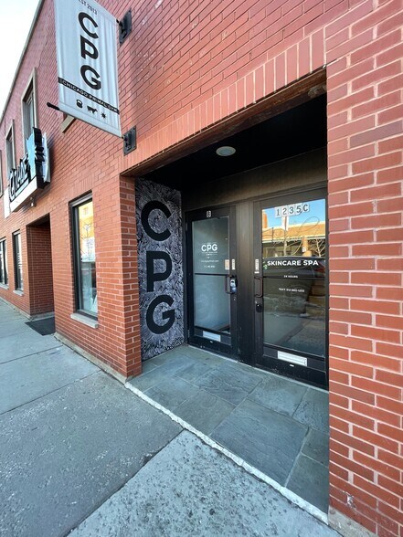 More Photos Of 1235 W Belmont Ave, Chicago Storefront Retail Office For Lease