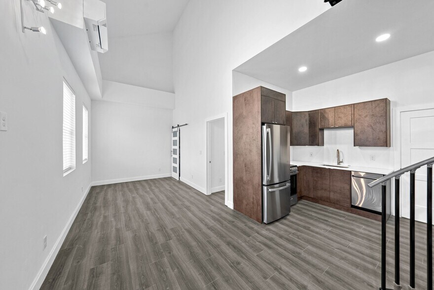 More Photos Of 316 Toledo, San Antonio Multifamily For Sale