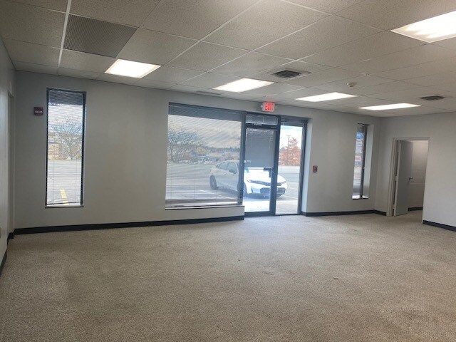 More Photos Of 365 Westgate Dr, Brockton Office For Lease