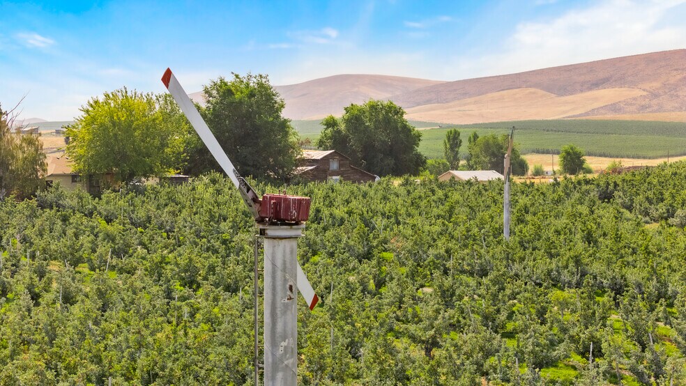 More Photos Of NKA Desmarais rd, Moxee Land For Sale