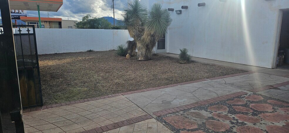 More Photos Of 116 Huachuca Blvd, Huachuca City Flex For Sale