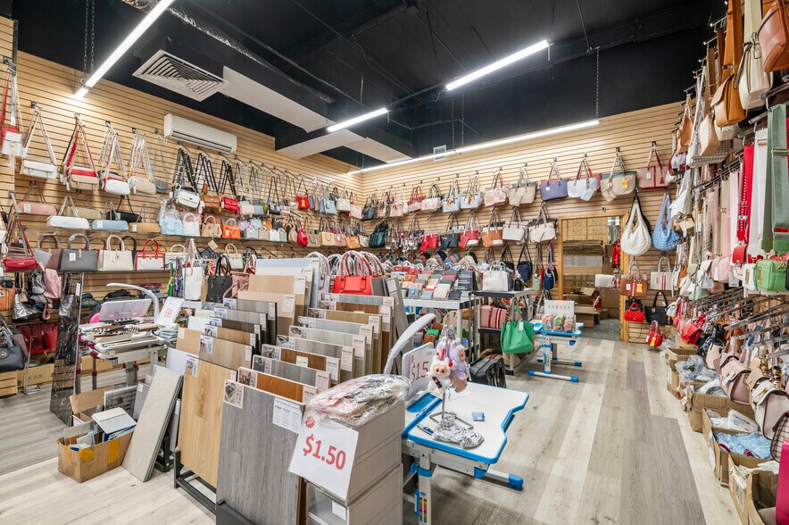 More Photos Of 59-48 55th St, Maspeth Manufacturing For Sale