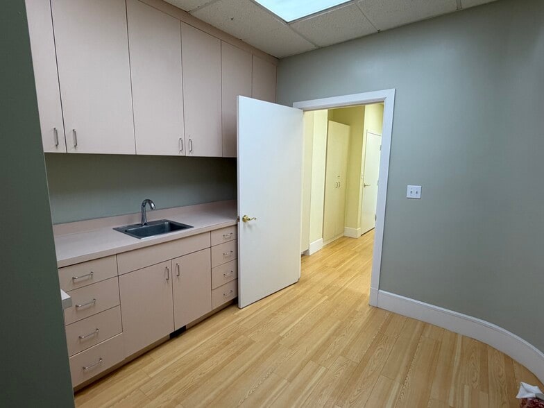 More Photos Of 490 Post St, San Francisco Medical For Sale