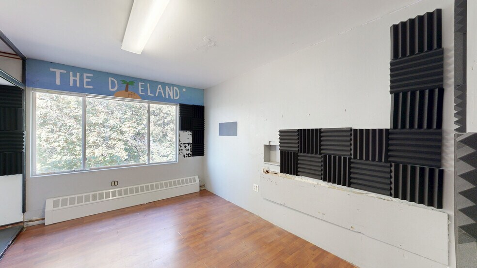 More Photos Of 700 NE California St, Pullman Apartments For Sale