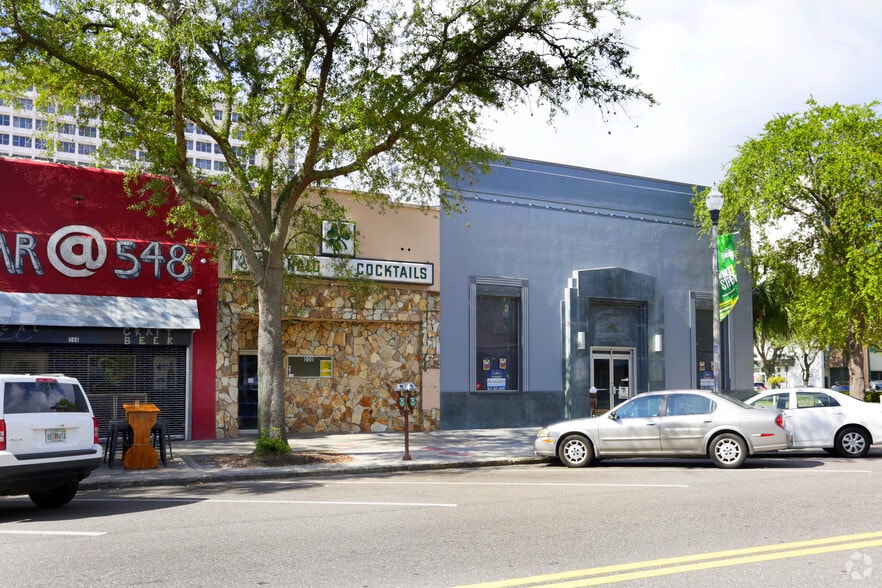 More Photos Of 556 Central Ave, Saint Petersburg General Retail For Lease