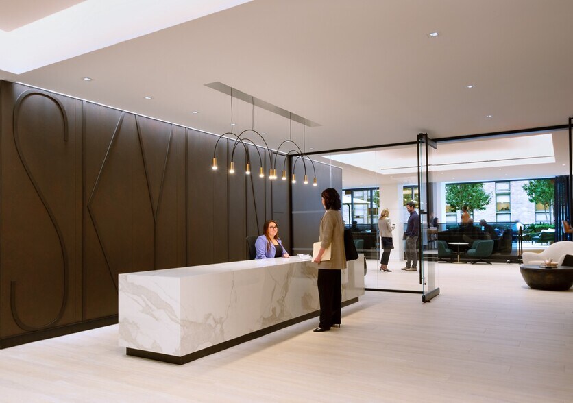 More Photos Of 200 Park Ave, New York Office For Lease