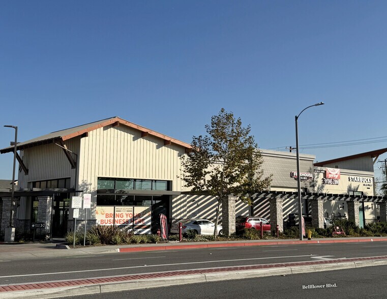 More Photos Of 17684 Bellflower Blvd, Bellflower Restaurant For Sale