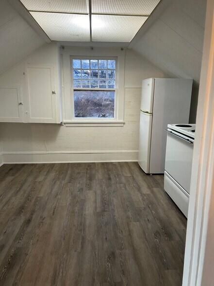 More Photos Of 213 Cedar St, Klamath Falls Apartments For Sale