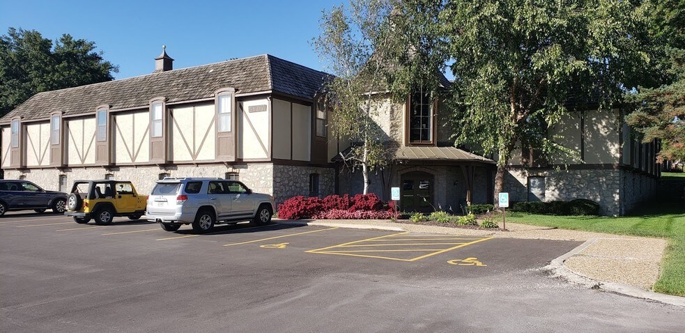 More Photos Of 4701 College Blvd, Leawood Medical For Lease