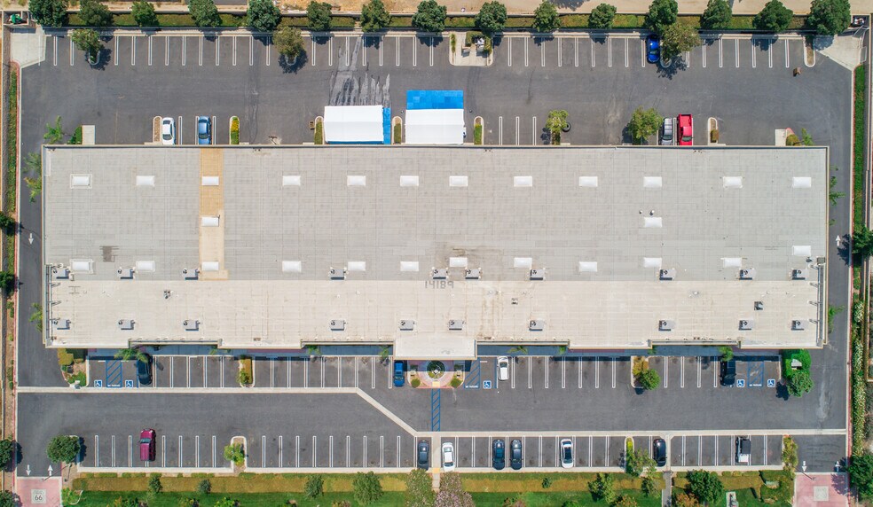 More Photos Of 14189 Foothill Blvd, Fontana Showroom For Lease