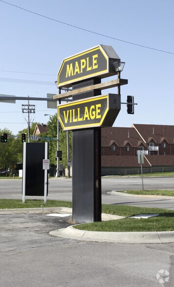 More Photos Of 10102-10190 Maple Rd, Omaha Unknown For Lease