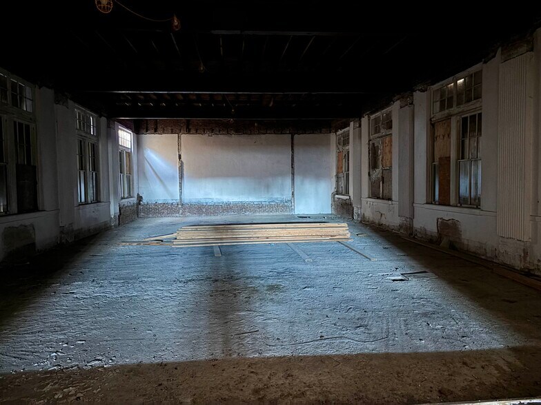 More Photos Of 6101 Sligo Mill Rd NE, Washington Skilled Nursing Facility For Sale