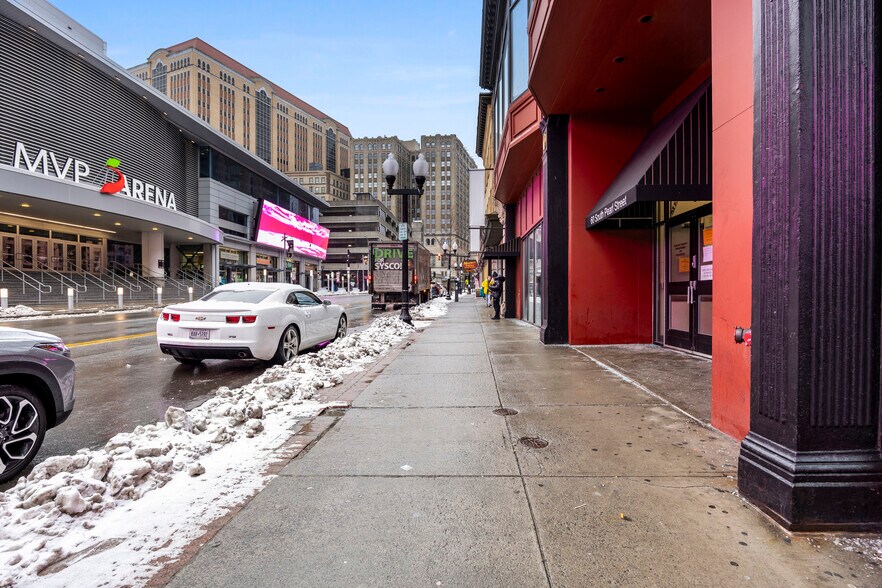 More Photos Of 60 S Pearl St, Albany Office For Sale