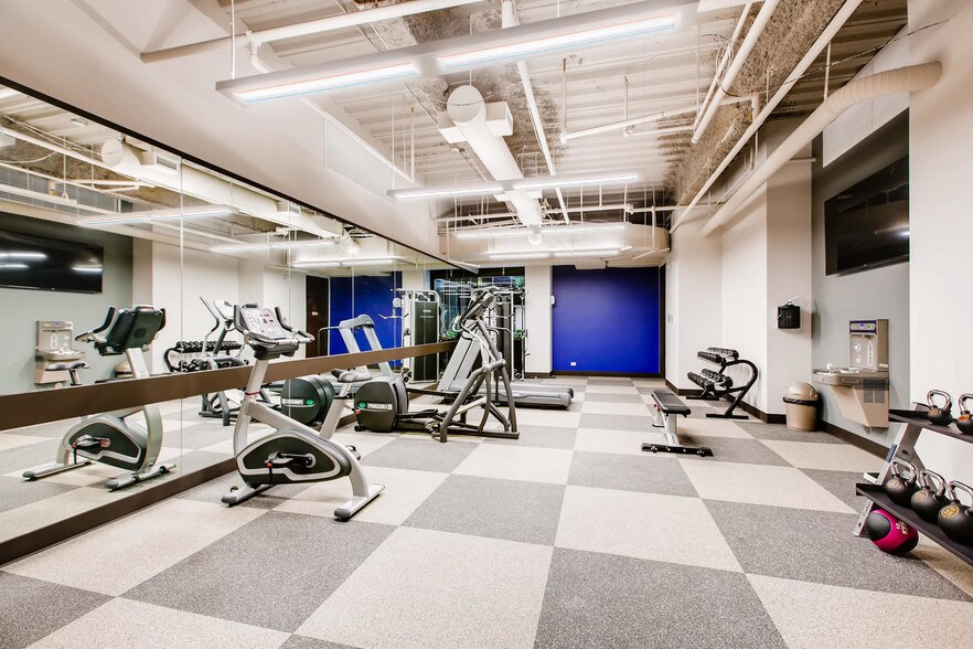 More Photos Of 1150 Academy Park Loop, Colorado Springs Office For Lease