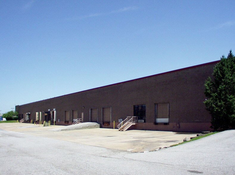 More Photos Of 5422-5434 Eagle Industrial Ct, Hazelwood Warehouse For Lease