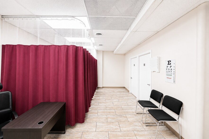 More Photos Of 10228 Jamaica Ave, Richmond Hill Storefront Retail Office For Sale