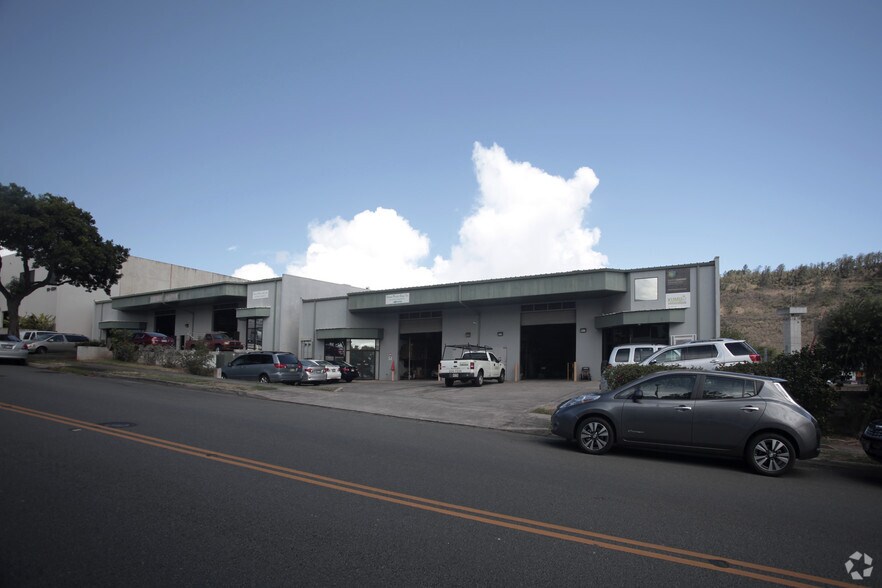 More Photos Of 99-1342 Koaha Pl, Honolulu Warehouse For Lease