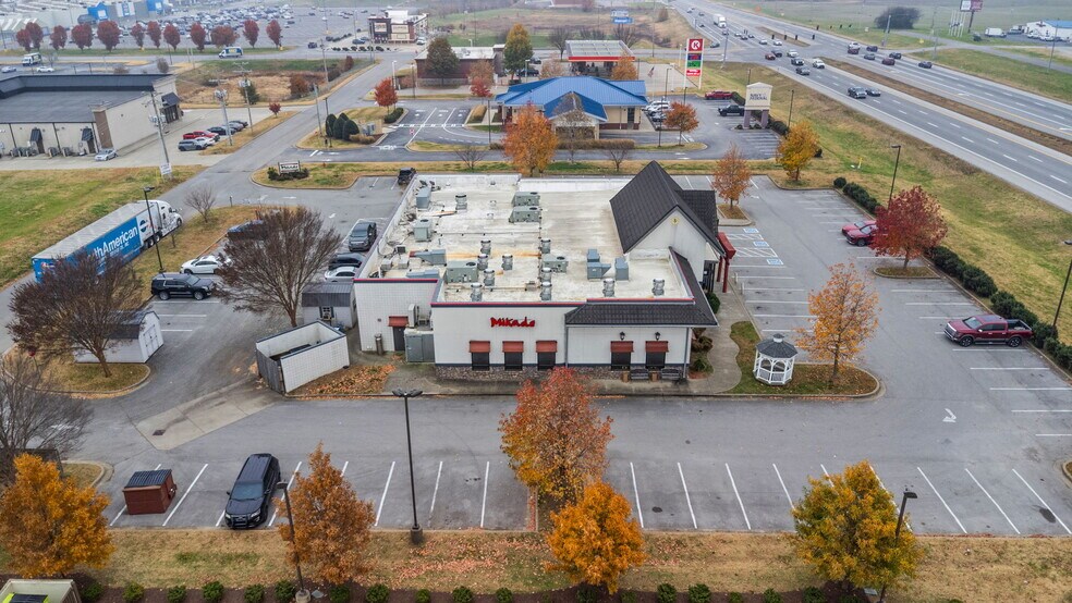 More Photos Of 209 Claire Ave, Oak Grove General Retail For Sale