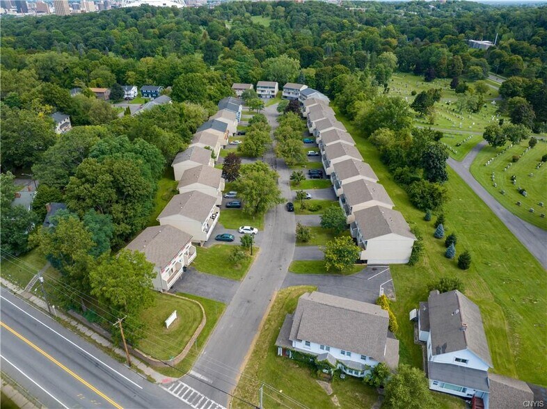 More Photos Of 205-274 Robert Dr, Syracuse Apartments For Sale