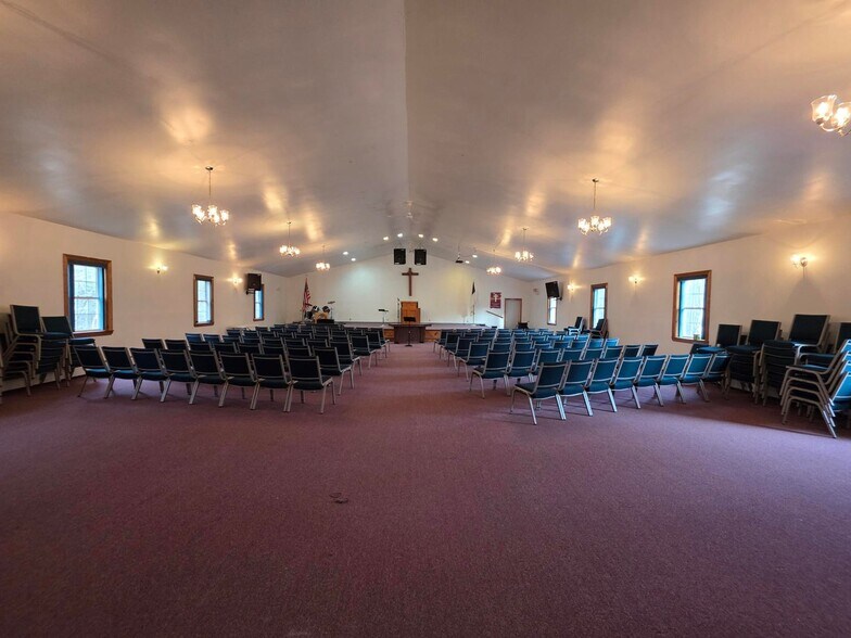More Photos Of 94 Race Course Rd, Bucksport Religious Facility For Sale