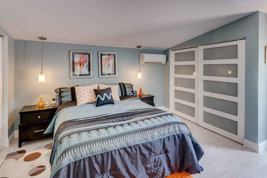 More Photos Of 1606 NE 15th Ave, Fort Lauderdale Specialty For Sale