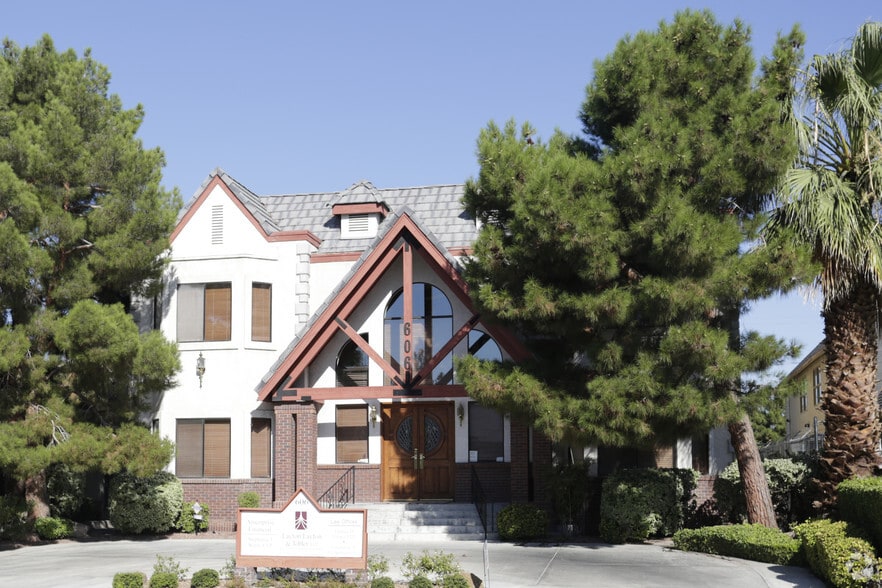 More Photos Of 606 S 9th St, Las Vegas Office Residential For Lease