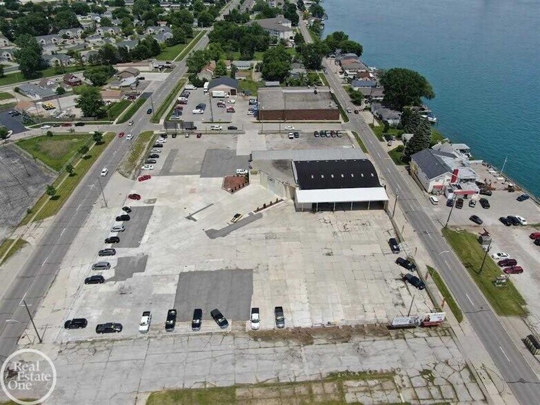 More Photos Of 3519 Military St, Port Huron Industrial For Sale