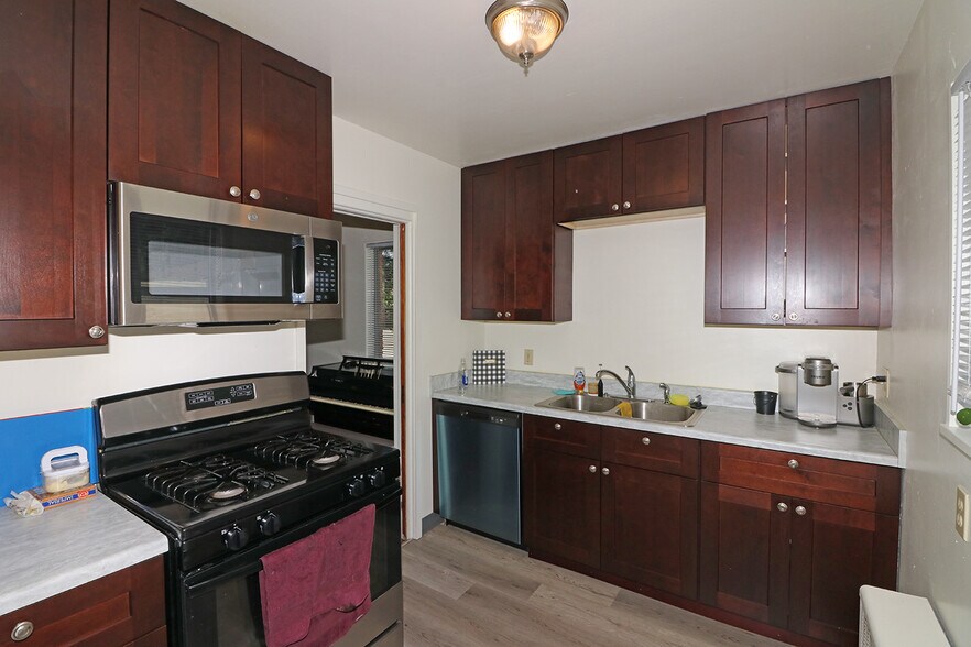 More Photos Of 1830 Chipeta Ave, Grand Junction Multifamily For Sale
