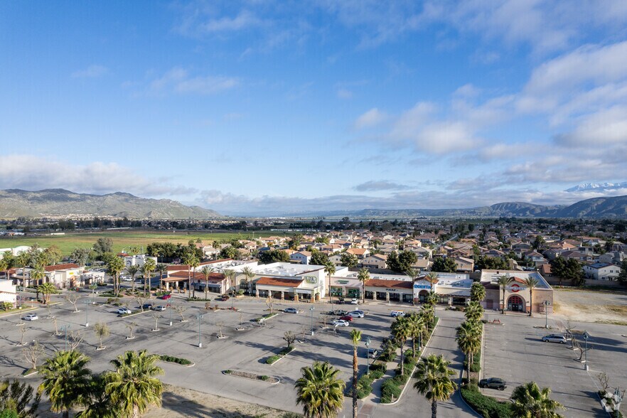 More Photos Of Sanderson & Esplanade Ave, San Jacinto Unknown For Lease