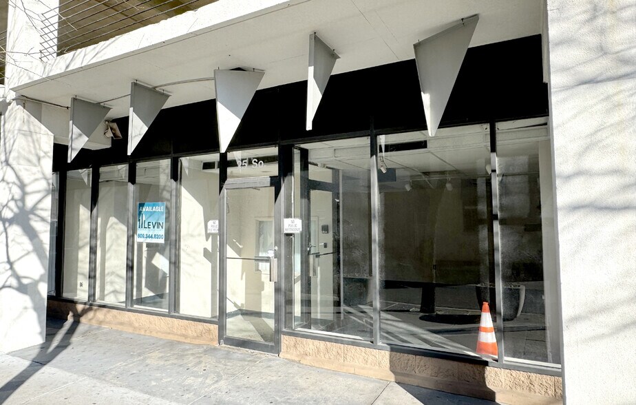 More Photos Of 17 S New York Ave, Atlantic City Parking Garage For Lease