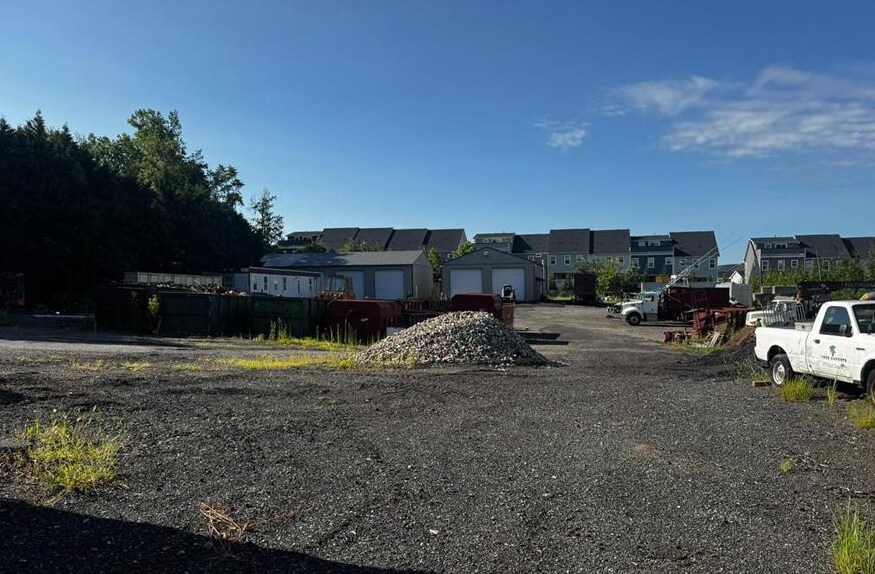 More Photos Of 10631 Bird River Rd, Middle River Light Manufacturing For Lease