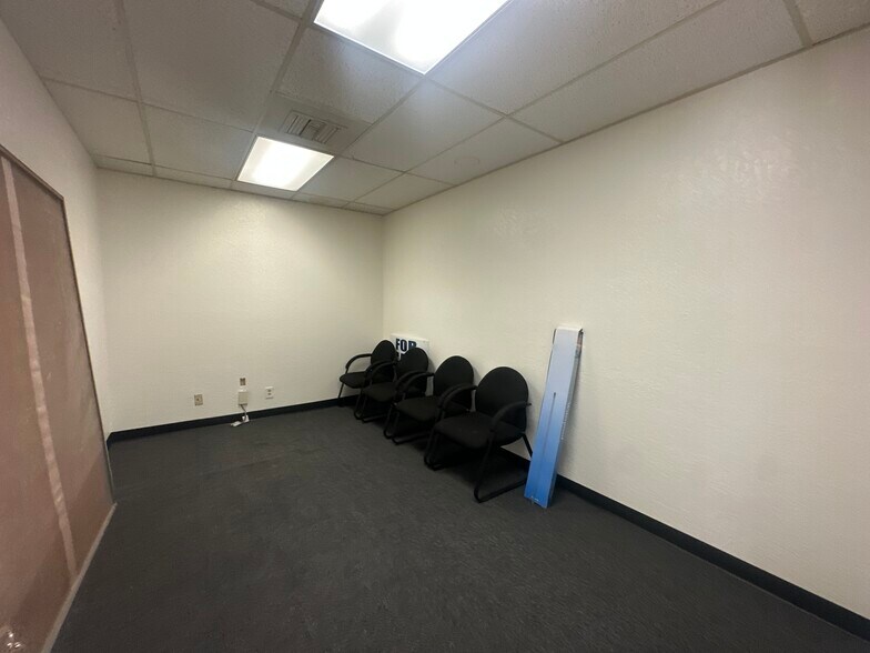 More Photos Of 801 15th St, Modesto Office For Lease