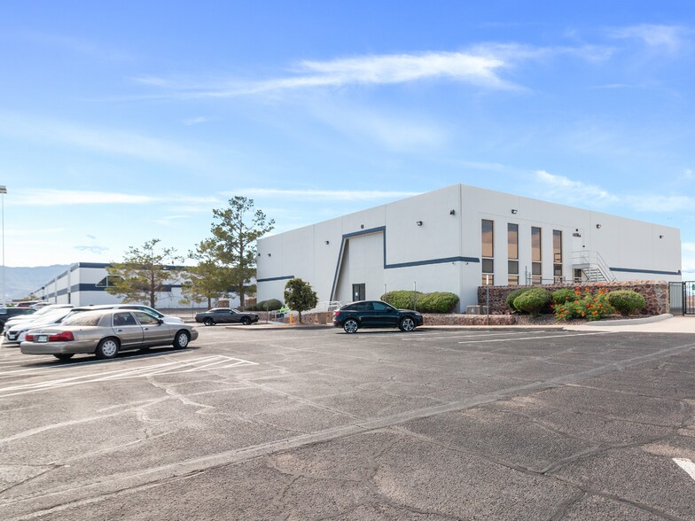 More Photos Of 13 Founders Blvd, El Paso Office For Sale