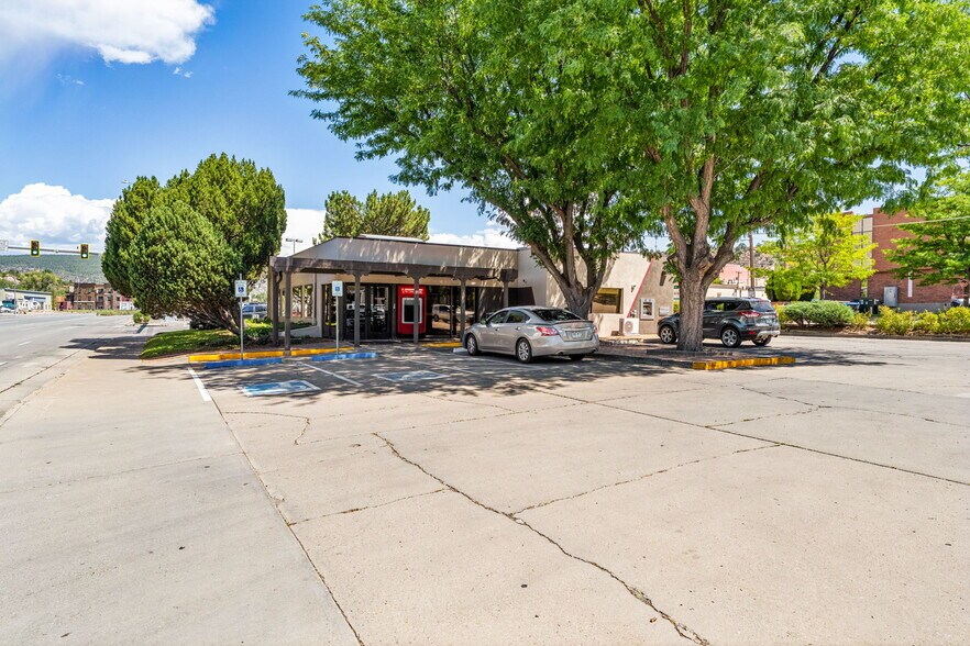 More Photos Of 890 Camino Del Rio, Durango Bank For Lease