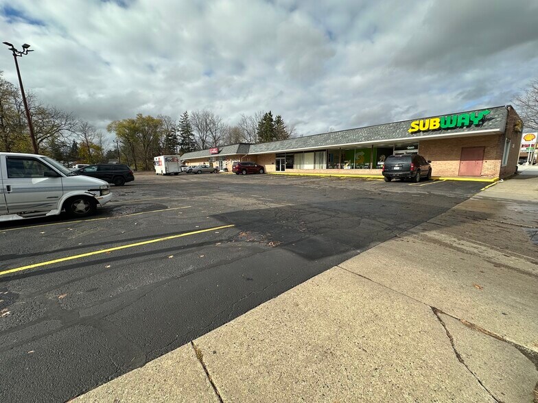 More Photos Of 322 S Cochran Ave, Charlotte Medical For Lease