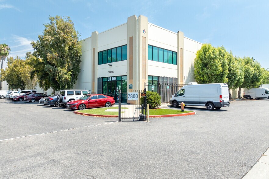Primary Photo Of 7800 Airport Business Pky, Van Nuys Manufacturing For Lease