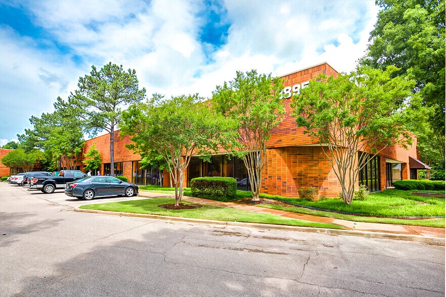 More Photos Of 3930 Vantech Dr, Memphis Unknown For Lease