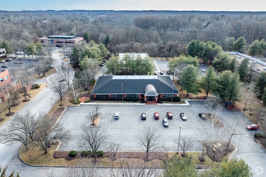 More Photos Of 6301 Hillside Ct, Columbia Office For Sale