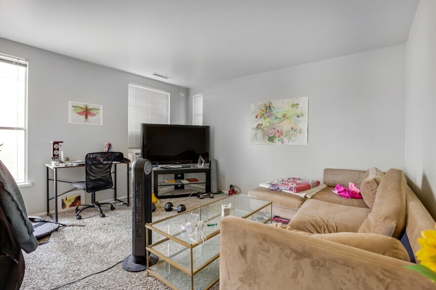 More Photos Of 1133 Clarkson St, Denver Apartments For Sale
