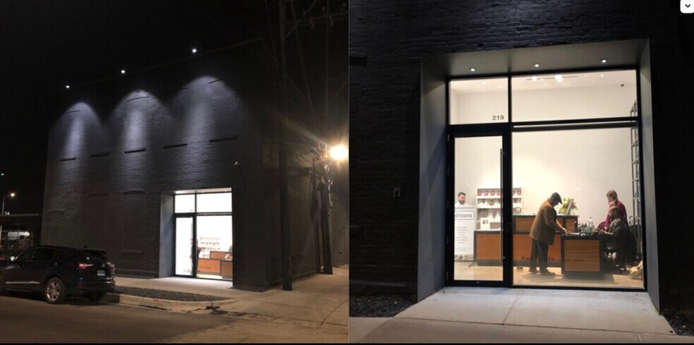 Primary Photo Of 219 N Elizabeth St, Chicago Showroom For Sale