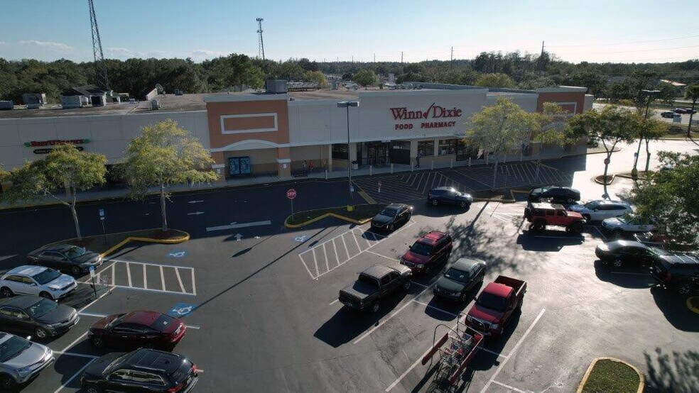 More Photos Of 18407-18489 N Us Highway 41, Lutz Unknown For Lease