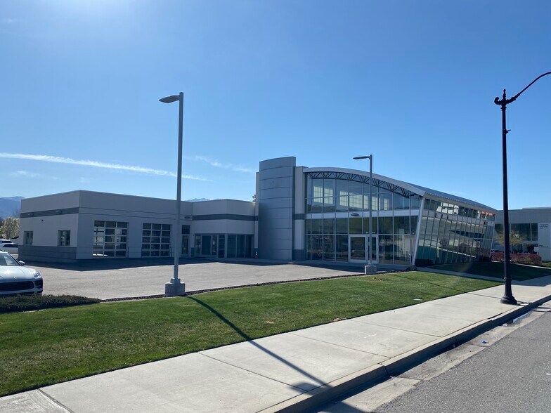 More Photos Of 979 S State St, Salt Lake City Auto Dealership For Lease