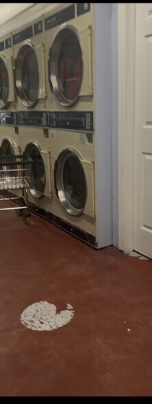 More Photos Of 666 SW 4th St, Homestead Freestanding For Sale