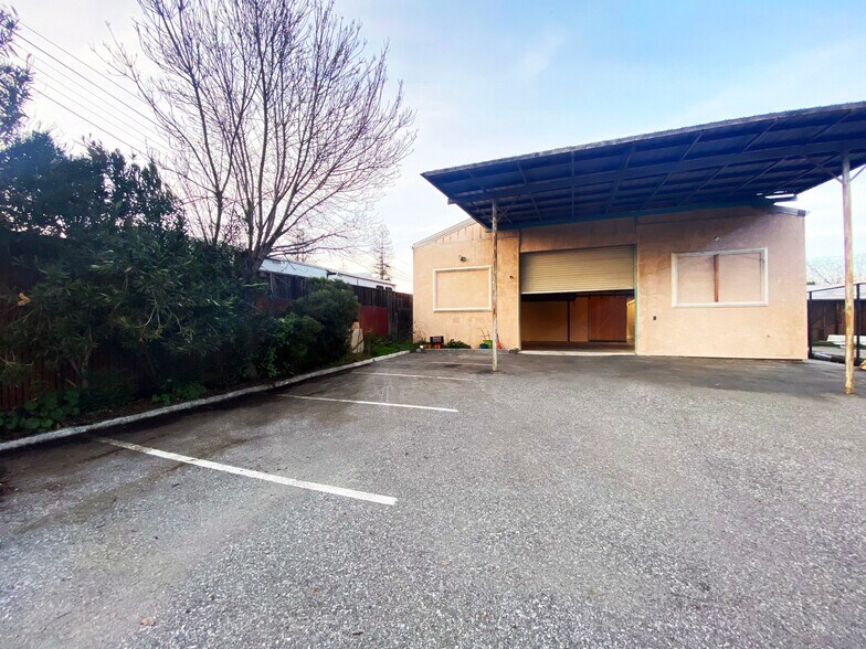 More Photos Of 950 E El Camino Real, Sunnyvale Freestanding For Sale