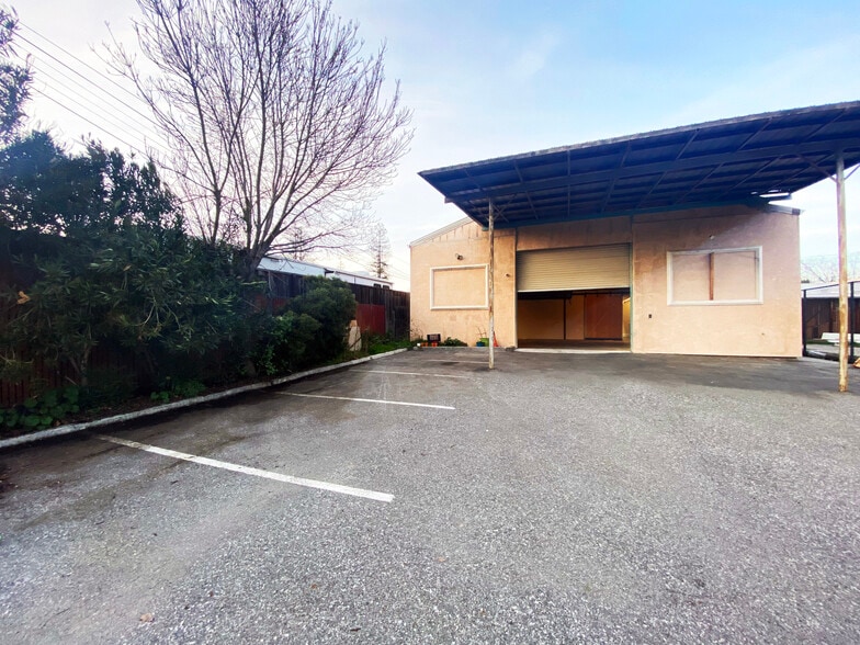 More Photos Of 950 E El Camino Real, Sunnyvale Freestanding For Lease