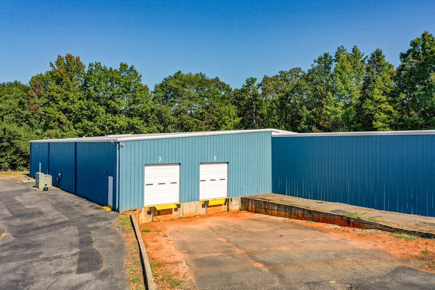 More Photos Of 144 Industrial Dr, Forest City Warehouse For Lease