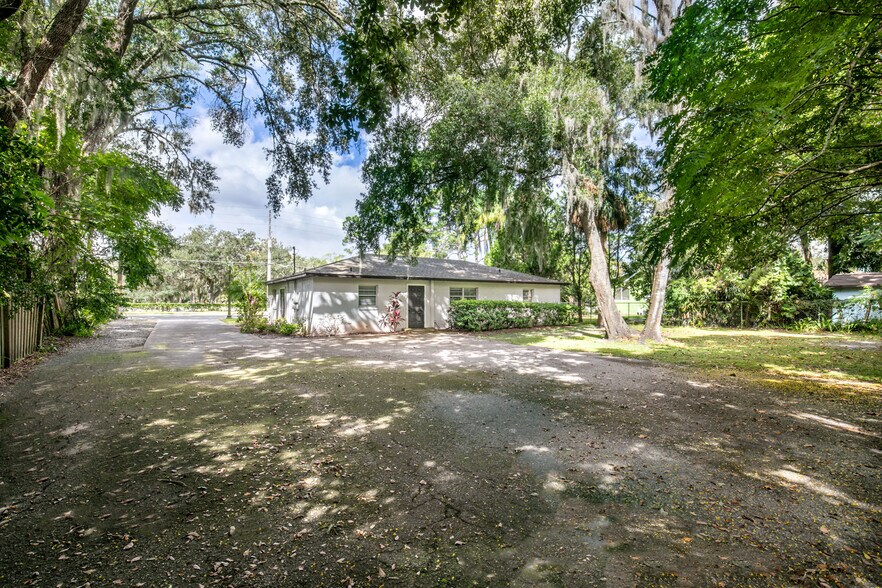 More Photos Of 1666 N Donnelly Pl, Mount Dora Medical For Lease