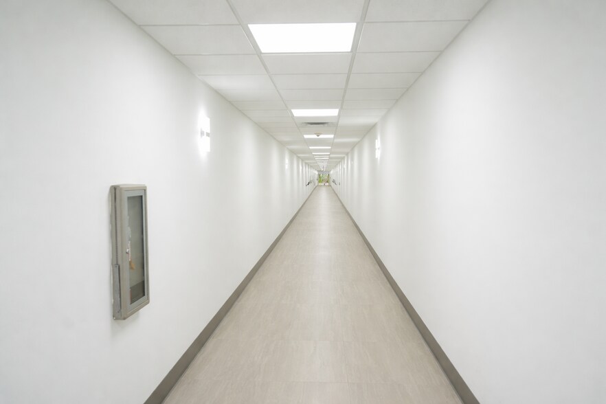 More Photos Of 6405 NW 36th St, Miami Medical For Lease