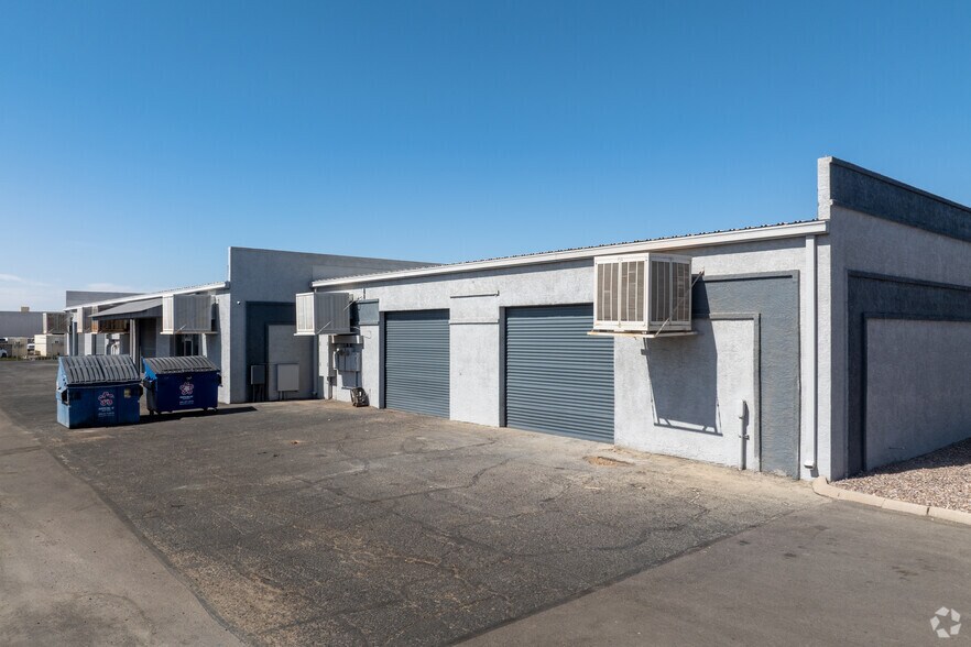 More Photos Of 529 E Juanita Ave, Mesa Warehouse For Sale