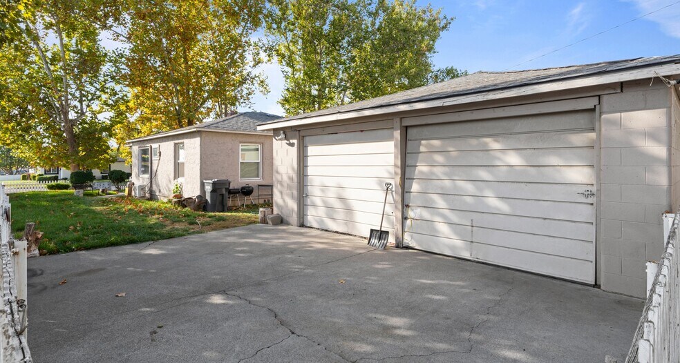 More Photos Of 1311 W Shoshone St, Pasco Apartments For Sale